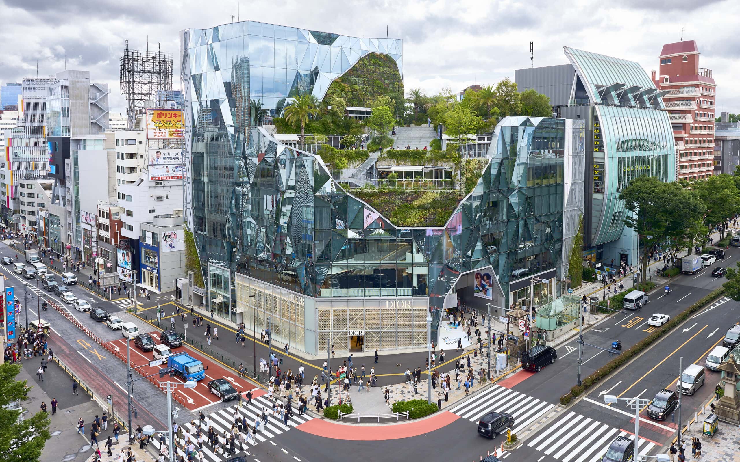 Ginza Six Rooftop Garden in Tokyo